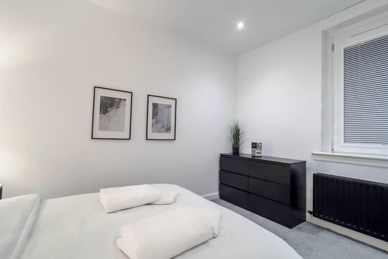 ווישאו Stunning Luxury Apartment Near Motherwell מראה חיצוני תמונה